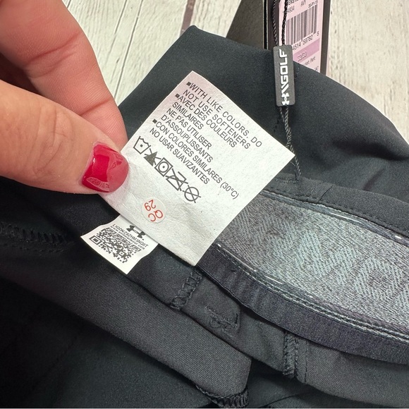 NWT Under Armour golf UA drive 5 pocket pant Black Slim Taper  men's 32x30 - Picture 9 of 11